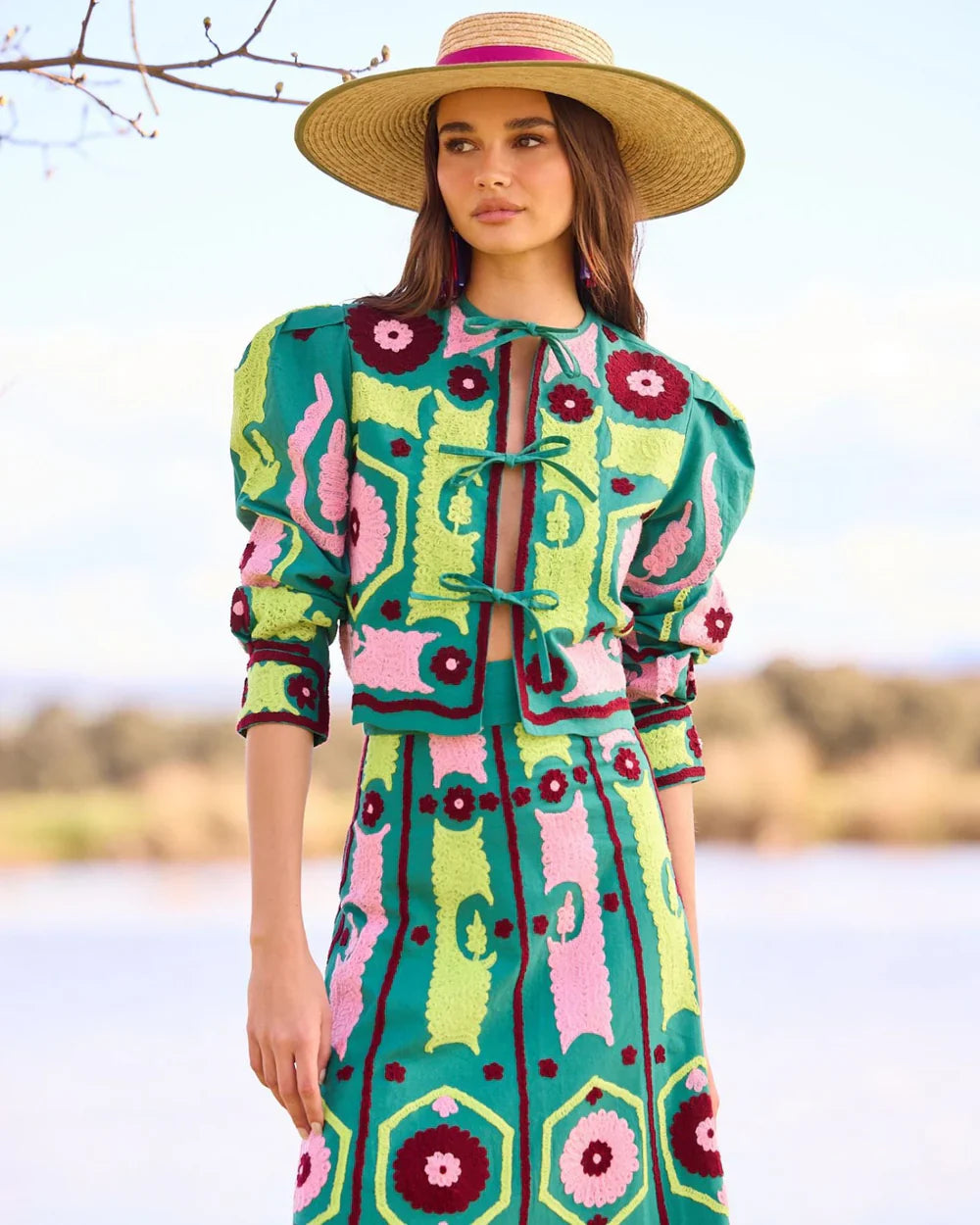 SILVIA - CONJUNTO FALDA Y CHAQUETA