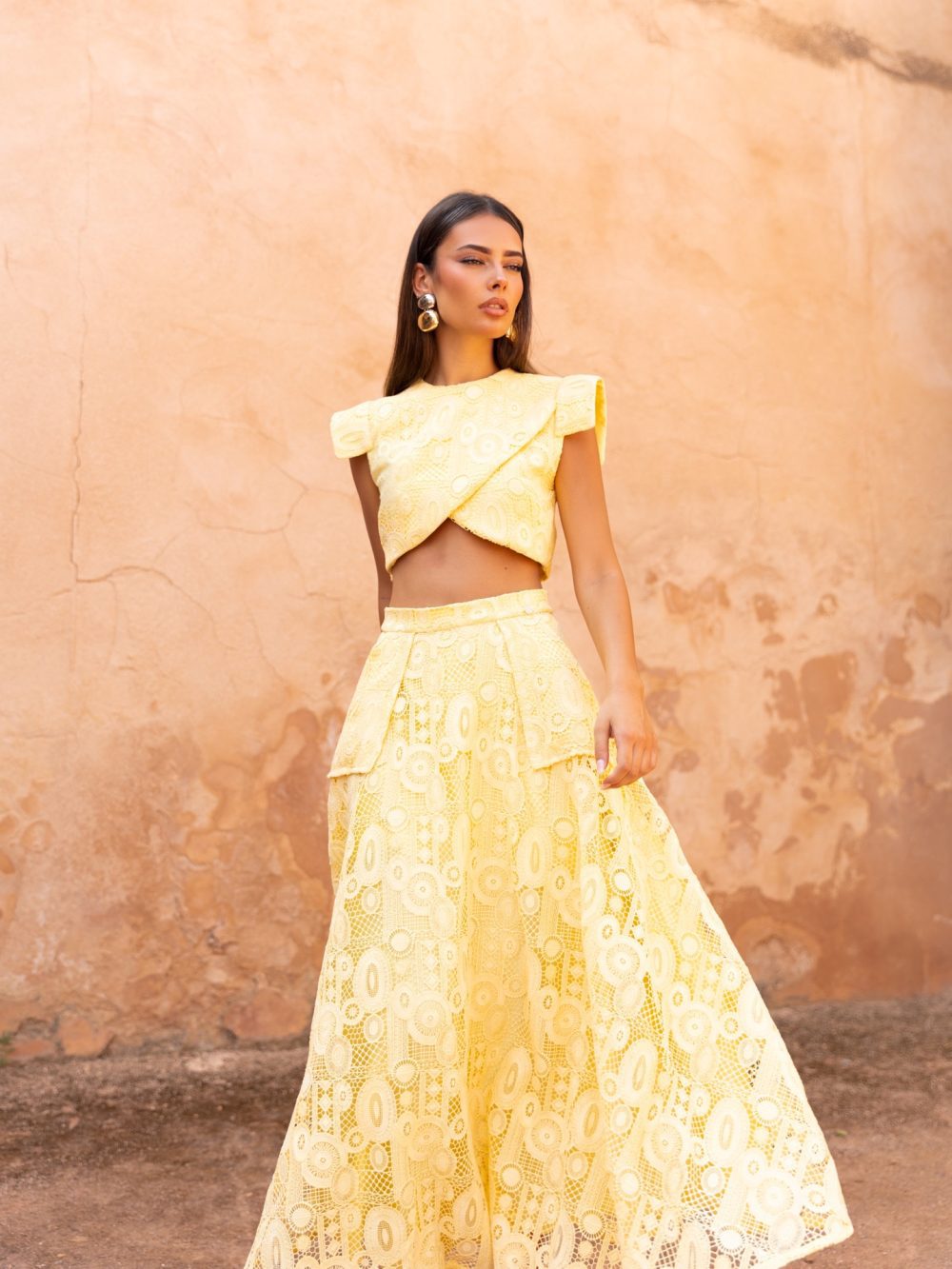 ZOE - CONJUNTO TOP Y FALDA GUIPUR
