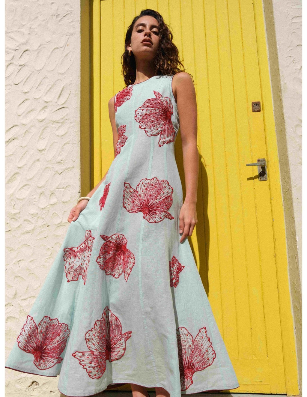 TRIANA - VESTIDO LARGO CON BORDADOS