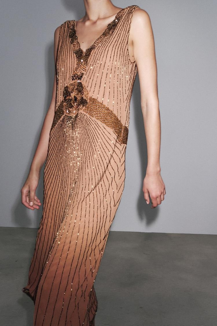CASANDRA - VESTIDO MIDI BORDADO