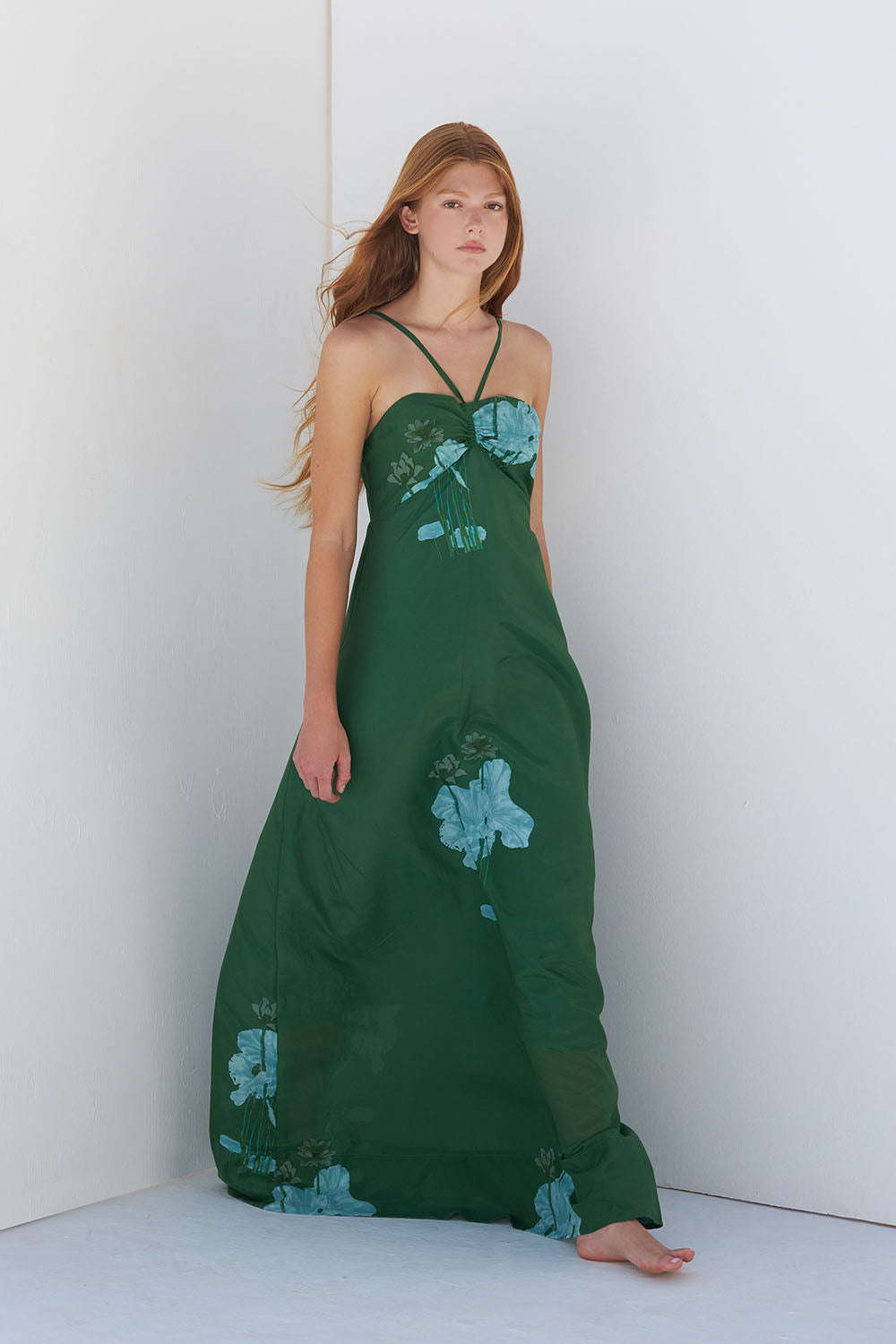 TESSA - VESTIDO HALTER ESTAMPADO FLORAL